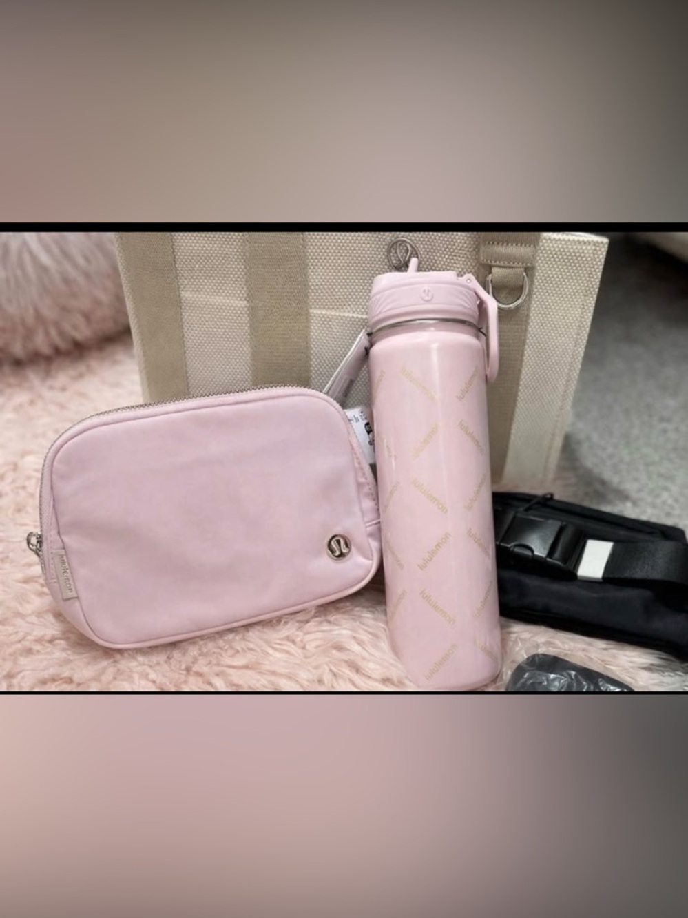 Lululemon Everywhere Belt Bag  Monogram Metallic & Sport Bottle bundle